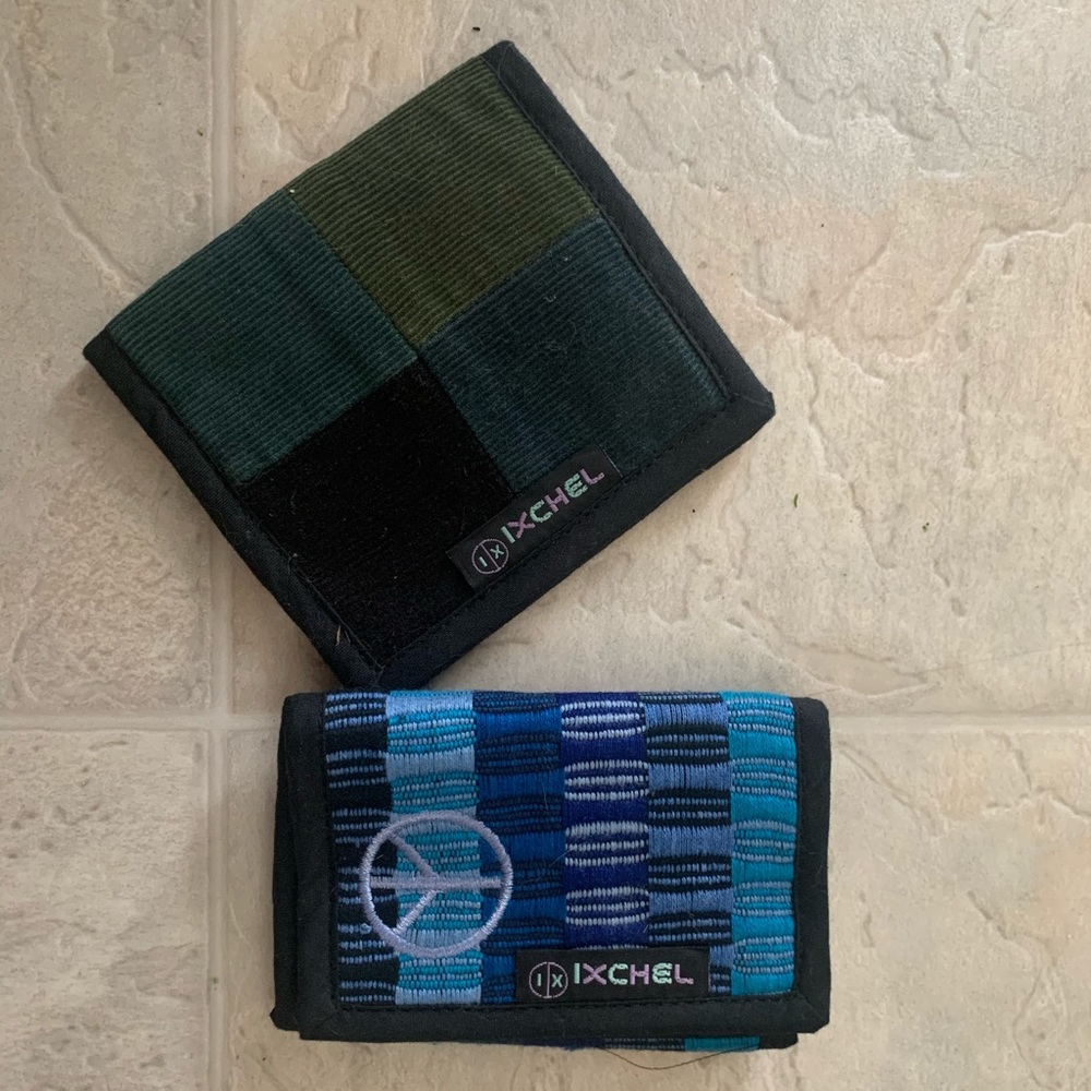 ✨2 Ixchel patchwork wallets✨